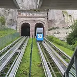 A La Lägenhet